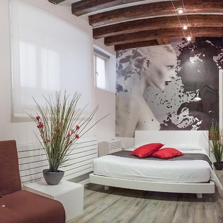 Rialto Apartments Whit Lift Venecia Exterior foto
