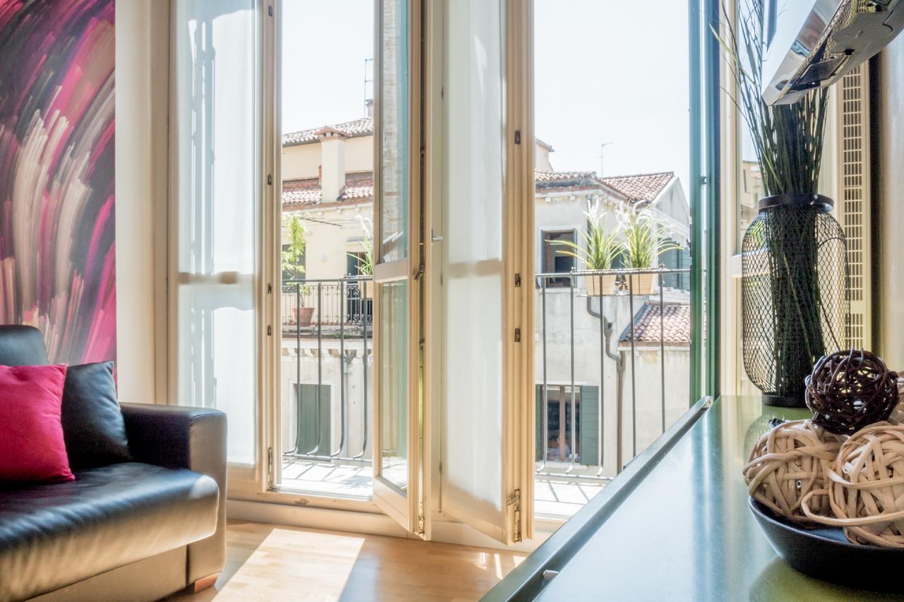 Rialto Apartments Whit Lift Venecia Exterior foto